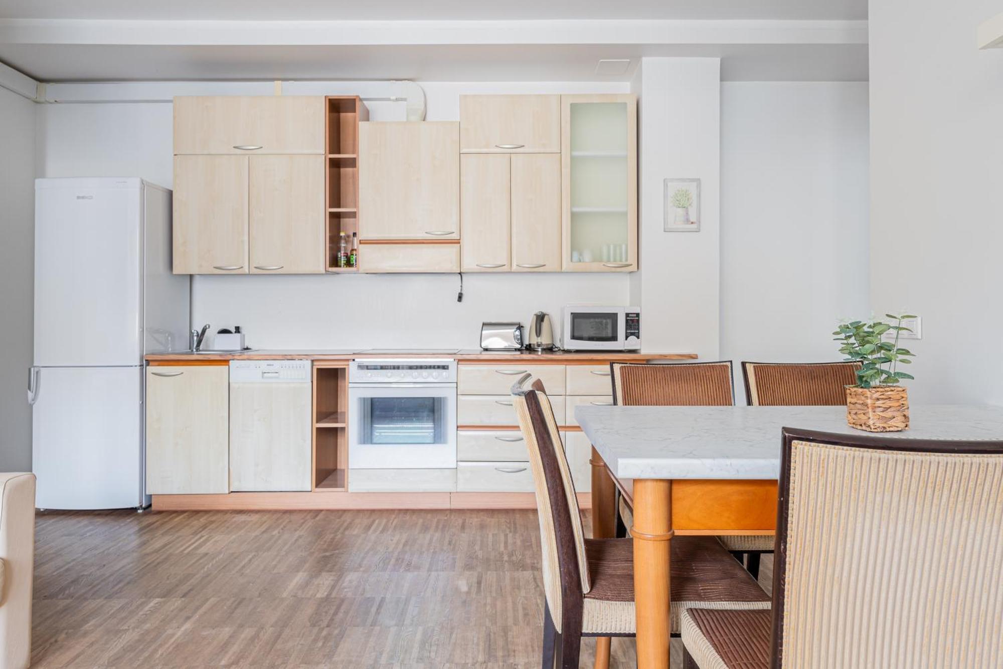 Yoga Residence Apartments ทาลลินน์ ภายนอก รูปภาพ